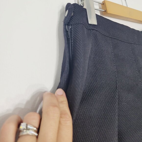 Divided Women Black White Bottom Striped School Tennis Flared Mini Skirt Size 10 - Picture 4 of 10